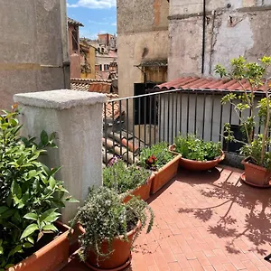 Сasa de vacaciones Campo De Fiori Palace, Roma